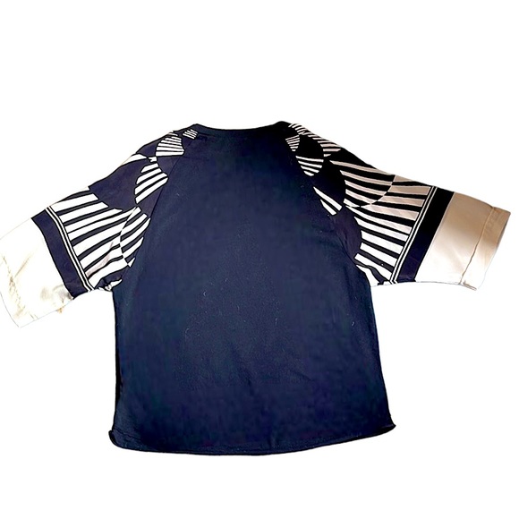 Unusual “Art Deco”top. Blk and white silk raglan slvs and stretchy cotton body - Picture 1 of 4